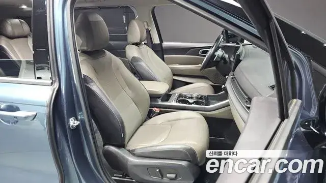 Kia Carnival 2024 — Photo 6/20
