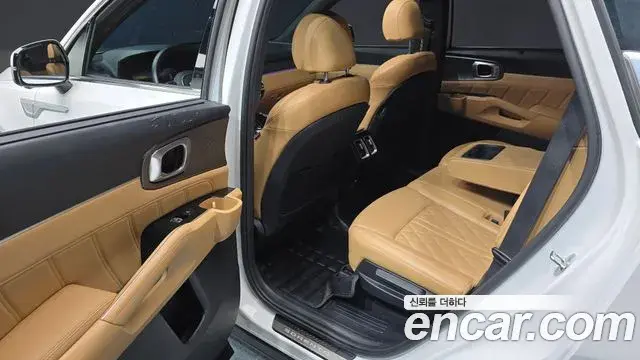 Kia Sorento 2020 — Фото 11/20