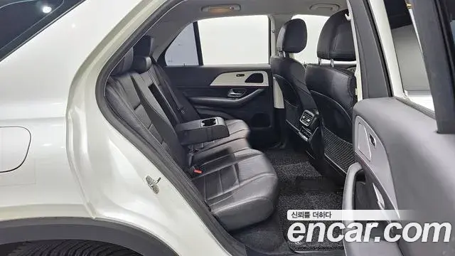 Mercedes-Benz GLE-Class 2019 — ფოტო 10/20