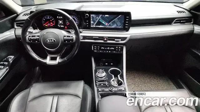 Kia K5 2020 — Şəkil 18/20
