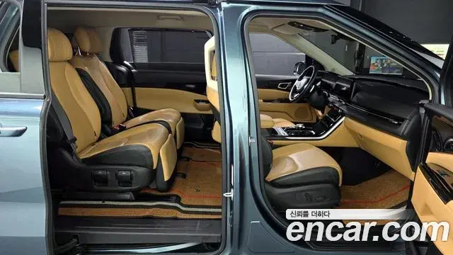 Kia Carnival 2021 — Фото 20/20