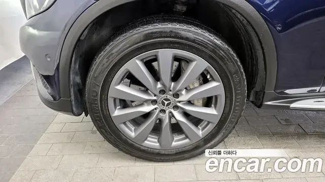Mercedes-Benz GLC-Class 2018 — ფოტო 10/20