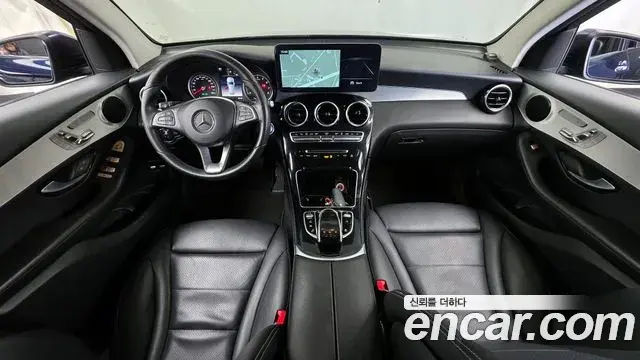Mercedes-Benz GLC-Class 2018 — ფოტო 18/20