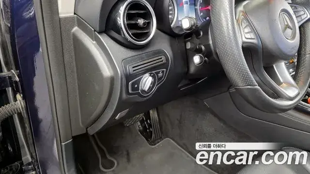 Mercedes-Benz GLC-Class 2018 — ფოტო 19/20