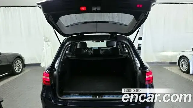 Mercedes-Benz GLC-Class 2018 — ფოტო 1/20