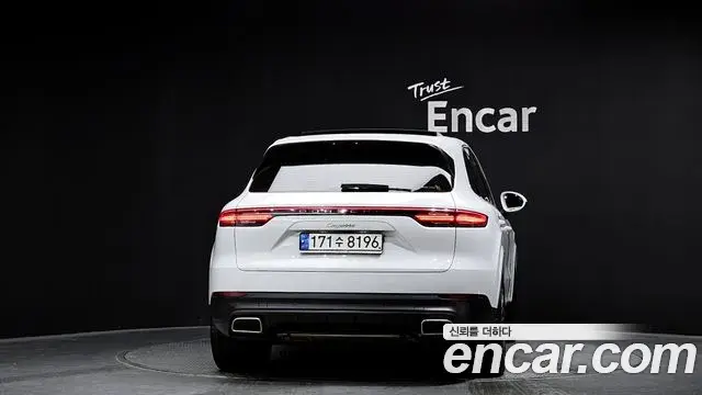Porsche Cayenne 2020 — Şəkil 14/20