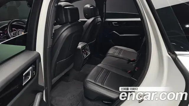 Porsche Cayenne 2020 — Şəkil 12/20