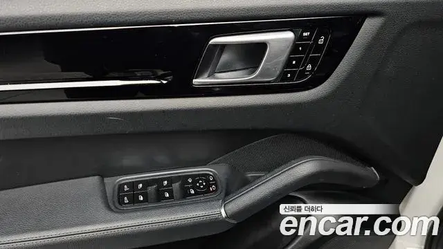 Porsche Cayenne 2020 — Şəkil 10/20