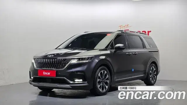 Kia Carnival 2021 — Фото 1/20