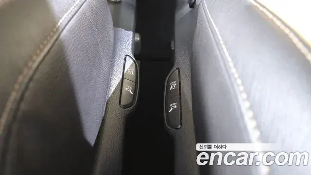 Kia Carnival 2021 — Фото 18/20