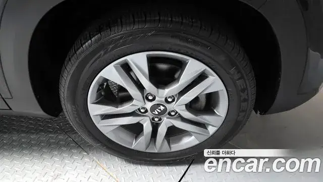 Kia Seltos 2020 — Photo 5/20