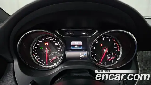 Mercedes-Benz CLA-Class 2018 — ფოტო 2/20