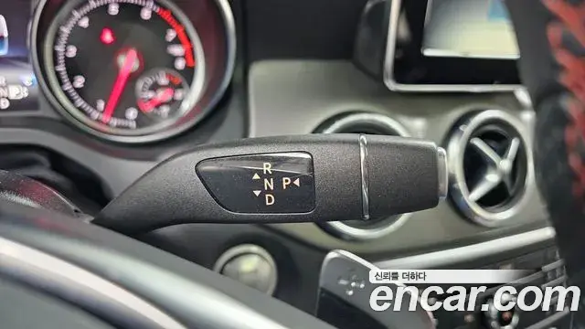 Mercedes-Benz CLA-Class 2018 — ფოტო 11/20