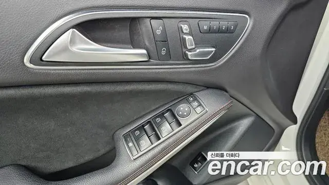 Mercedes-Benz CLA-Class 2018 — ფოტო 3/20