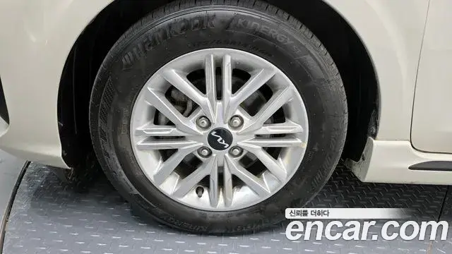 Kia Morning Urban 2023 — ფოტო 14/20