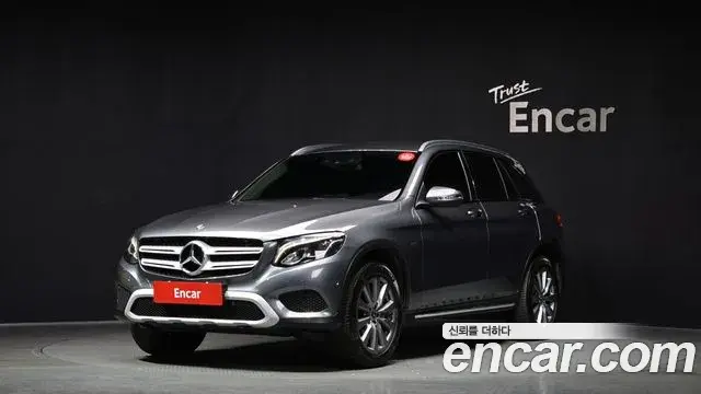 Mercedes-Benz GLC-Class 2018 — ფოტო 4/20