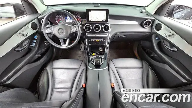 Mercedes-Benz GLC-Class 2018 — ფოტო 11/20