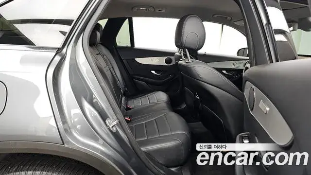 Mercedes-Benz GLC-Class 2018 — ფოტო 10/20