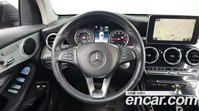 Mercedes-Benz GLC-Class 2018 — ფოტო 5/20
