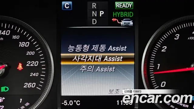 Mercedes-Benz GLC-Class 2018 — ფოტო 9/20
