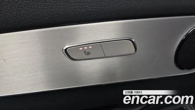 Mercedes-Benz GLC-Class 2018 — ფოტო 1/20