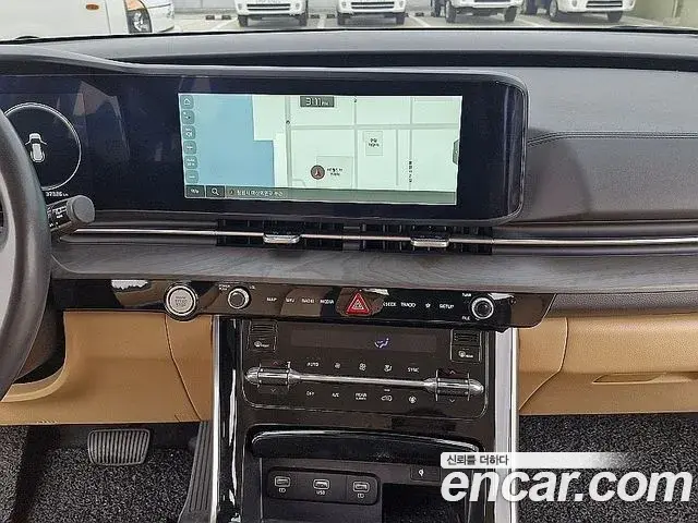 Kia Carnival 2023 — Фото 7/20