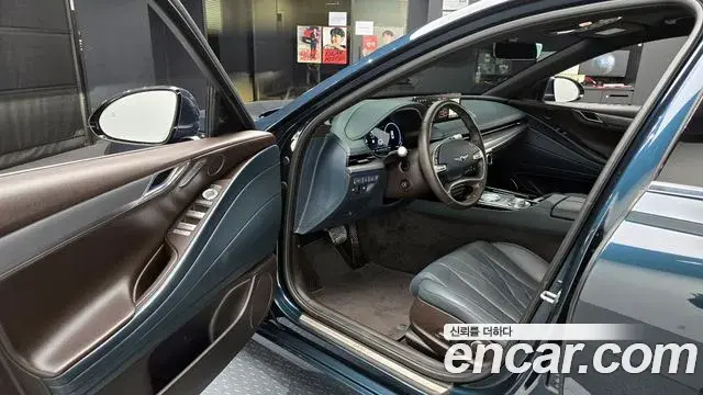Genesis G80 2022 — Şəkil 13/20