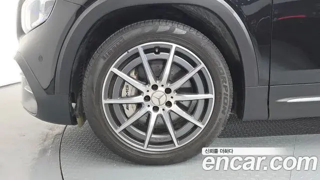 Mercedes-Benz GLB-Class 2022 — Photo 3/20