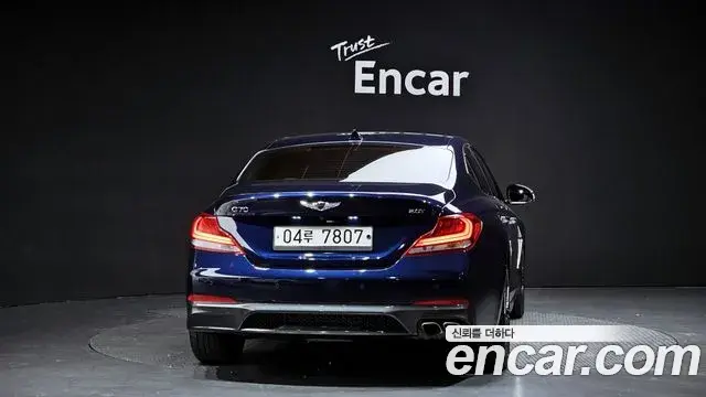Genesis G70 2018 — ფოტო 7/20