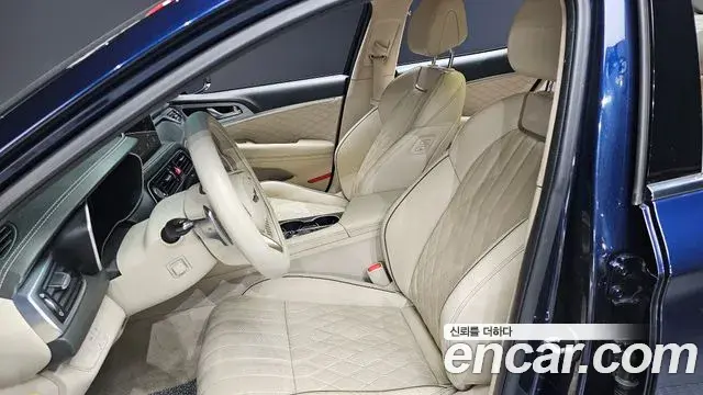 Genesis G70 2018 — ფოტო 10/20