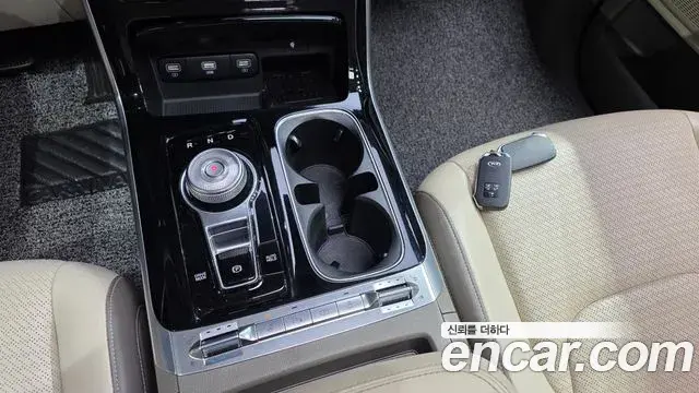 Kia Carnival 2021 — Şəkil 4/20