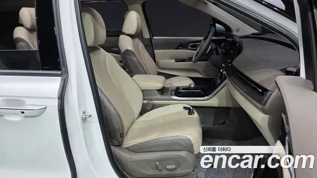 Kia Carnival 2021 — Şəkil 10/20