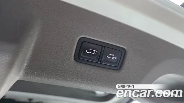 Kia Carnival 2021 — Şəkil 17/20