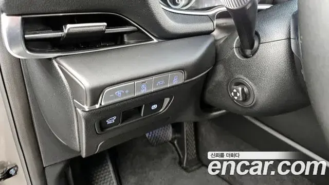 Genesis GV80 2021 — Şəkil 17/20