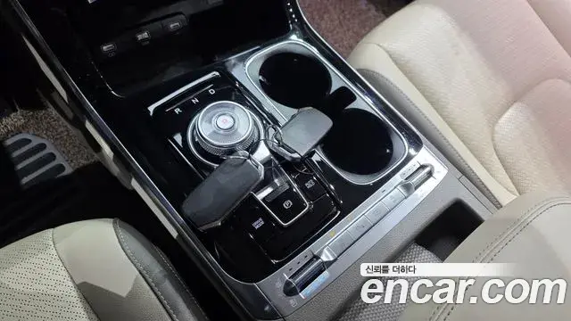 Kia Carnival 2022 — Фото 9/20