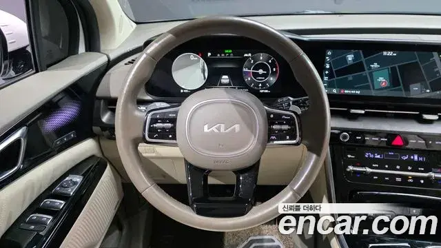 Kia Carnival 2022 — Фото 13/20