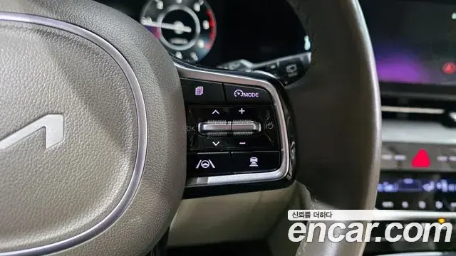 Kia Carnival 2022 — Фото 20/20