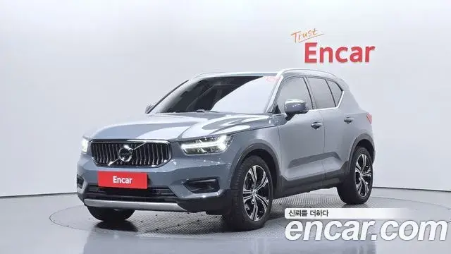 Volvo XC40 2020 — Фото 20/20