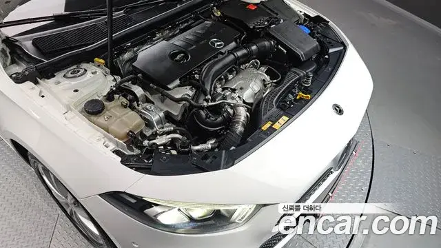 Mercedes-Benz A-Class 2020 — Şəkil 7/20
