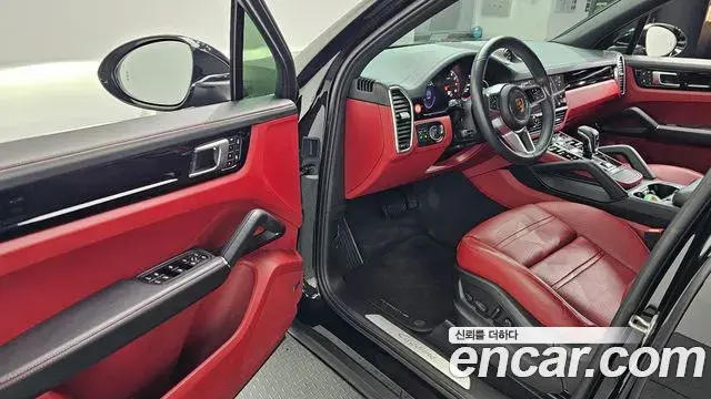 Porsche Cayenne 2023 — Şəkil 3/20