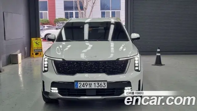 Kia Sorento 2025 — Şəkil 17/18