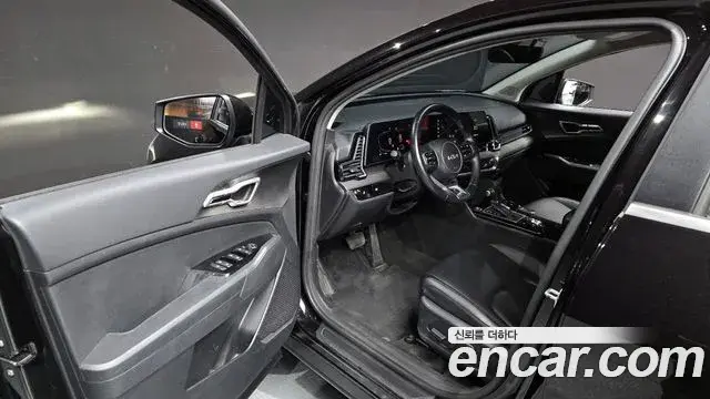 Kia Sportage 2021 — Photo 9/20