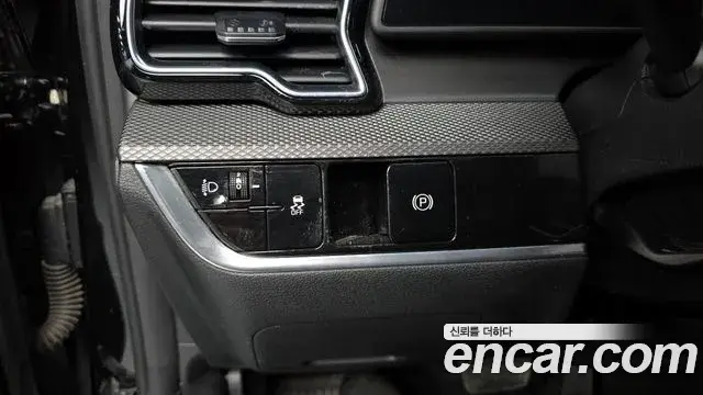 Kia Sportage 2021 — Photo 19/20