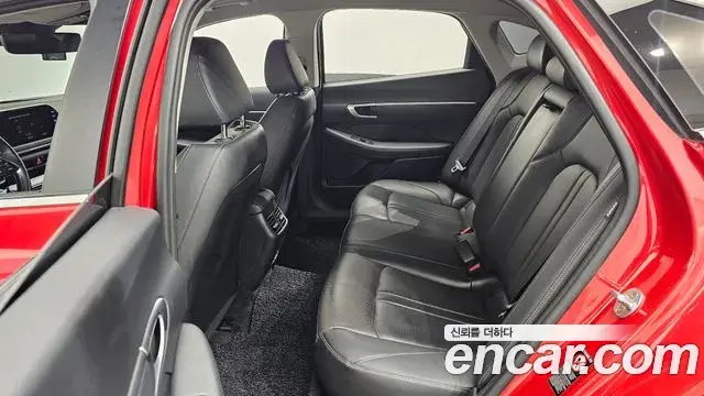 Hyundai Sonata Hybrid 2019 — Şəkil 19/20