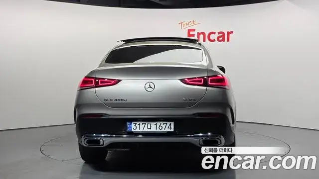 Mercedes-Benz GLE-Class 2021 — Фото 4/20