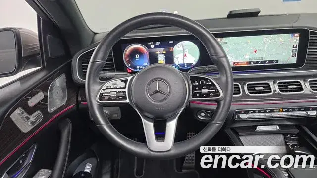 Mercedes-Benz GLE-Class 2021 — Фото 14/20