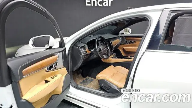 Volvo S90 2018 — Şəkil 12/20