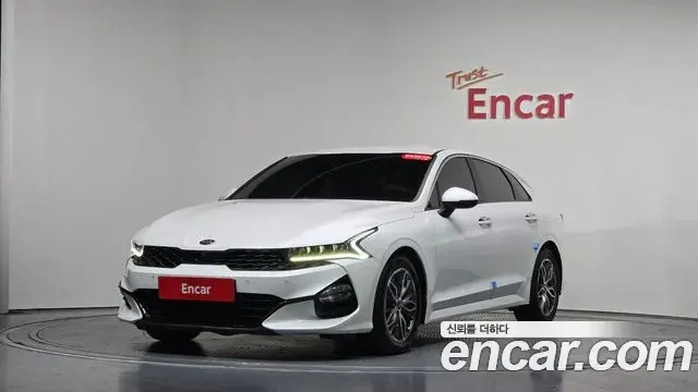 Kia K5 2020 — ფოტო 10/20
