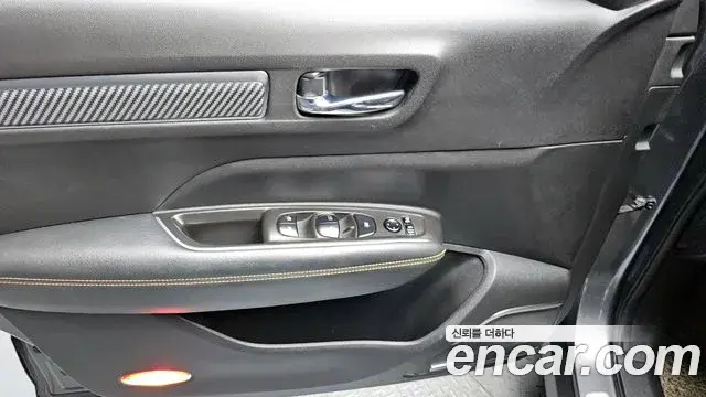 Renault Samsung QM6 2020 — Photo 19/20