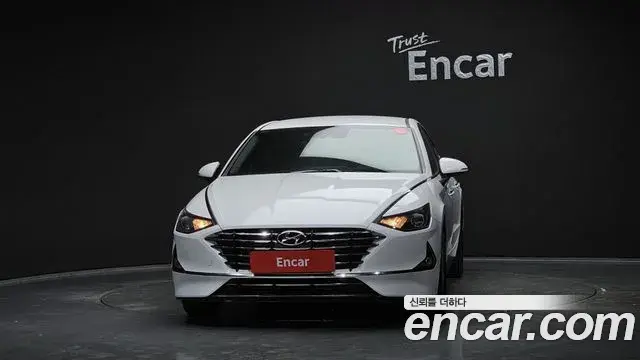 Hyundai Sonata Hybrid 2019 — ფოტო 1/20